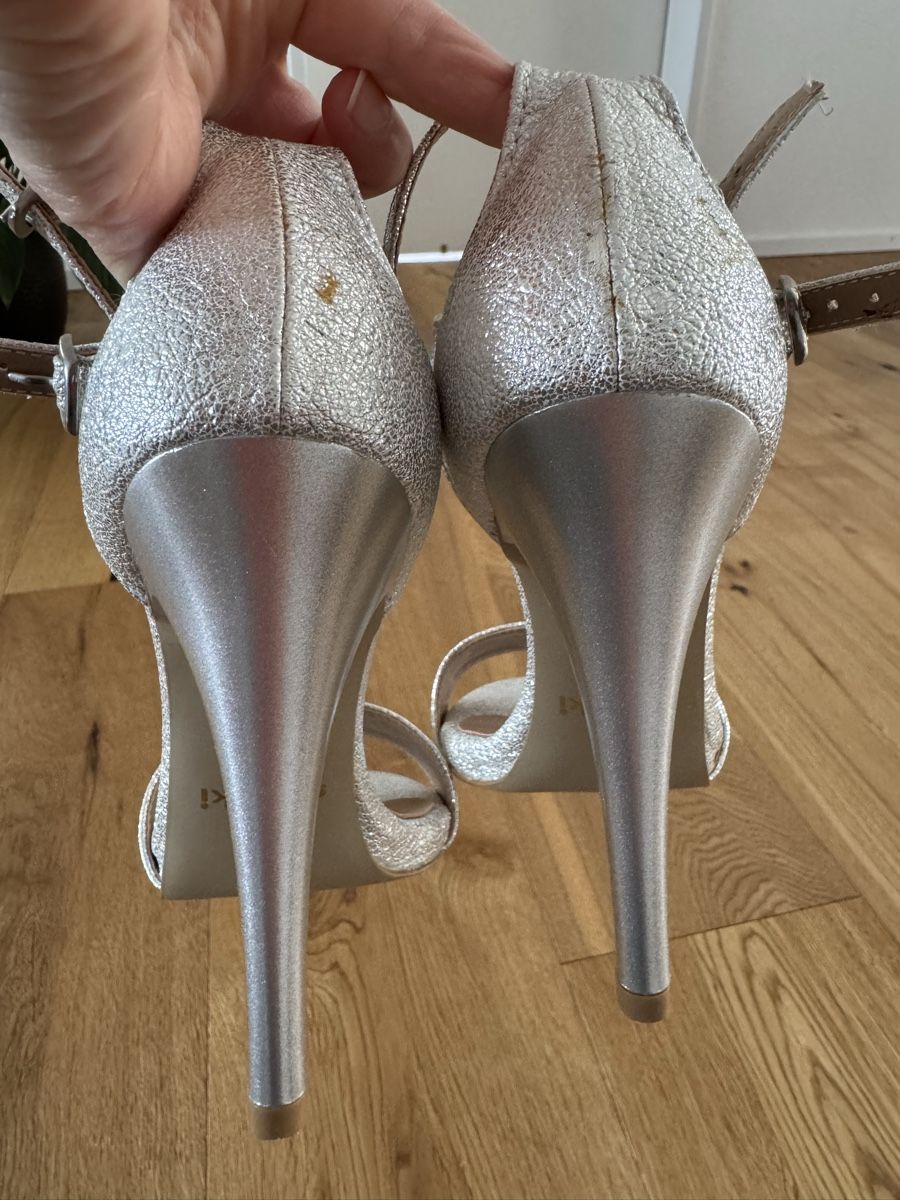 Scarpe da donna: Silver Summer Heels - Smikki - Size 7 - New – Nuovo (secondo la descrizione) da Kriens venduto da Emaleonid 5