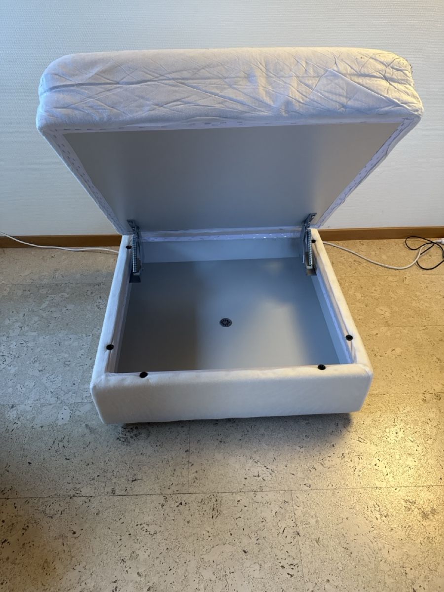 Divani: Ikea Vallentuna Sofateil 80x80 mit Stauraum – Usato da Niederhünigen venduto da man_7ybw 3