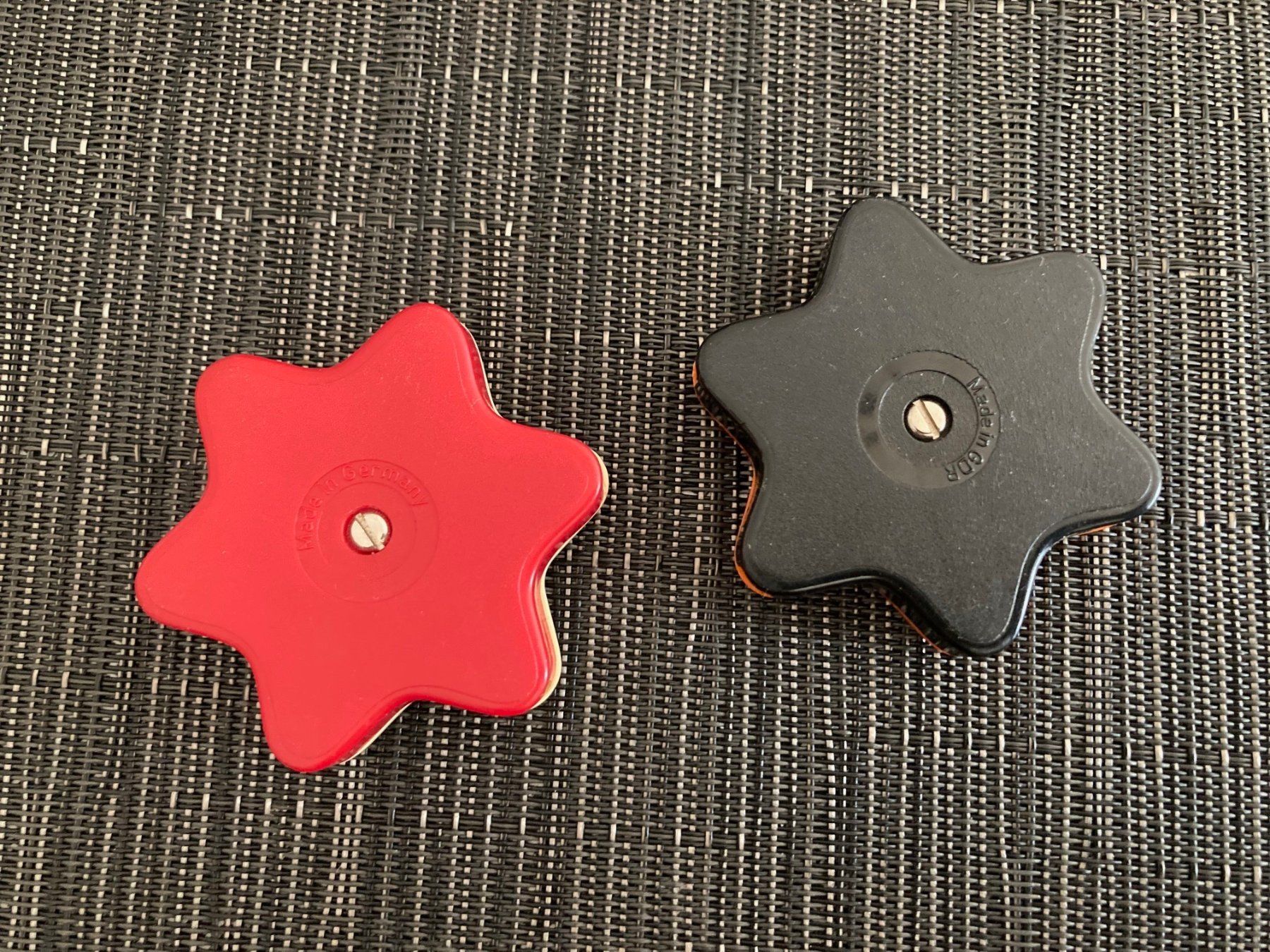 Musikinstrumente: Stimmpfeife, Tonmeister, VIntage, 2 Stk. – Gebraucht aus Zürich von cornetto55 1