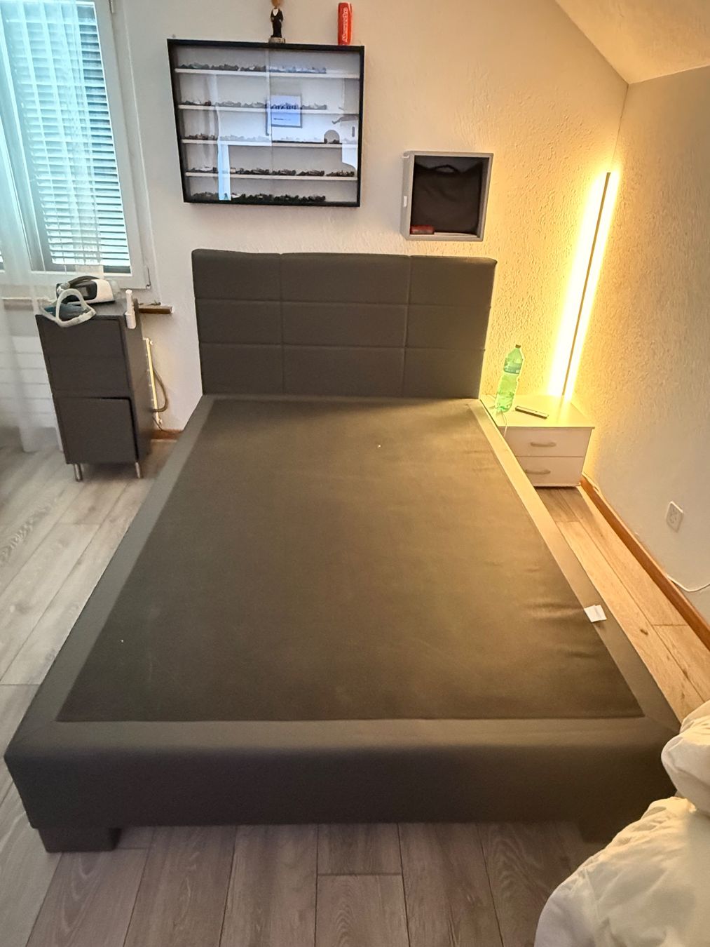 Letti: Boxspringbett 140x200 Härtegrad III mit Bonellfederkern – Nuovo (secondo la descrizione) da Niedergösgen venduto da Macale97 1