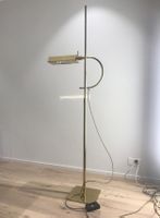 Goldfarbene Lemag Stehleuchte aus den 70er Jahren (LED)