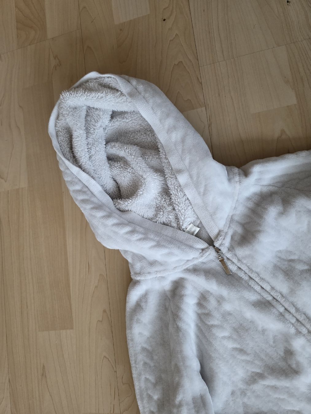 Manor Tute: Onesie, Overall/Einteiler, hellgrau, Grösse S von Manor – Usato da Suhr venduto da andreas_2008 1