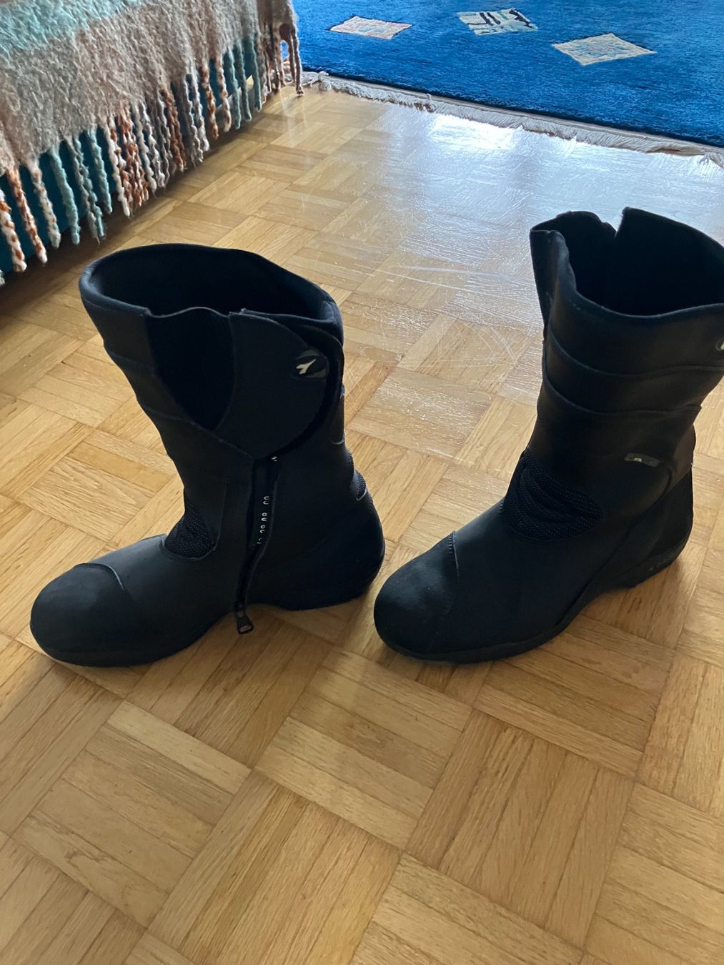 Diadora Scarpe da uomo: Motorradstiefel – Usato da Jona venduto da ole01 1