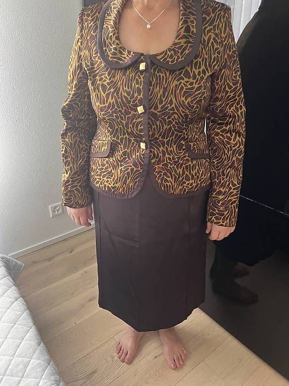 Completi & Tailleur: Blazer & Jupe ensemble – Usato da Bulle venduto da Preteni 2