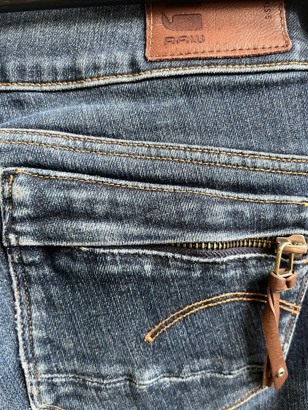Jeans: G-Star Jeans – Usato da Bern venduto da leokislig 2