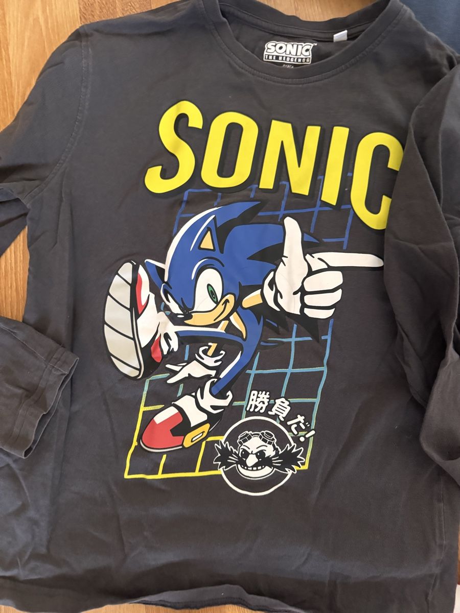 Kleiderpakete & -sets: 3er Set Sonic, Grösse 140 – Gebraucht aus Zug von senlk 2