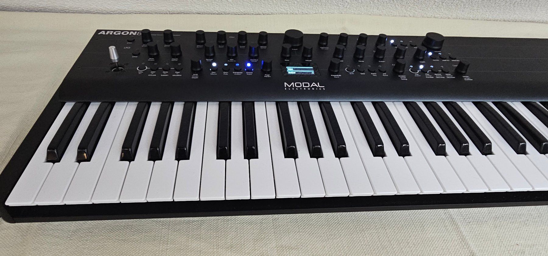 Modal Electronics Strumenti musicali: modal Argon 8X – Usato da Hildisrieden venduto da AkioNu 1