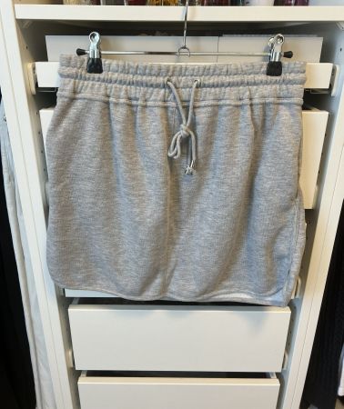 Grauer Sweat-Rock von Balance