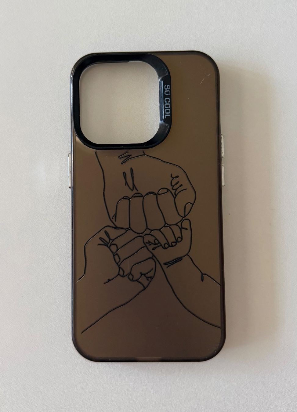 Apple Covers & Schutzfolien: Coque iPhone 15 pro – Gebraucht aus Chavannes-Renens von paulineaal 1