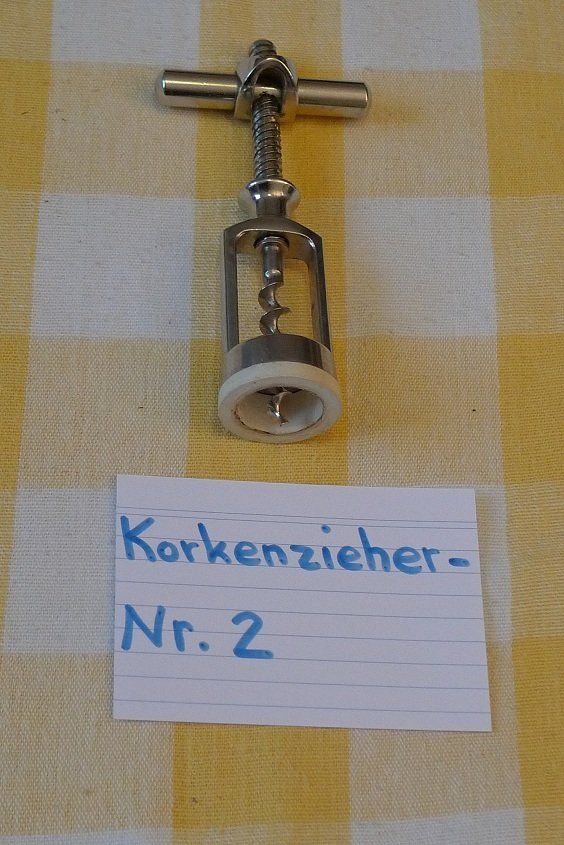 Apribottiglie & Tappi per chiusura: Korkenzieher-Nr.2 – Usato da Bern venduto da bn1640