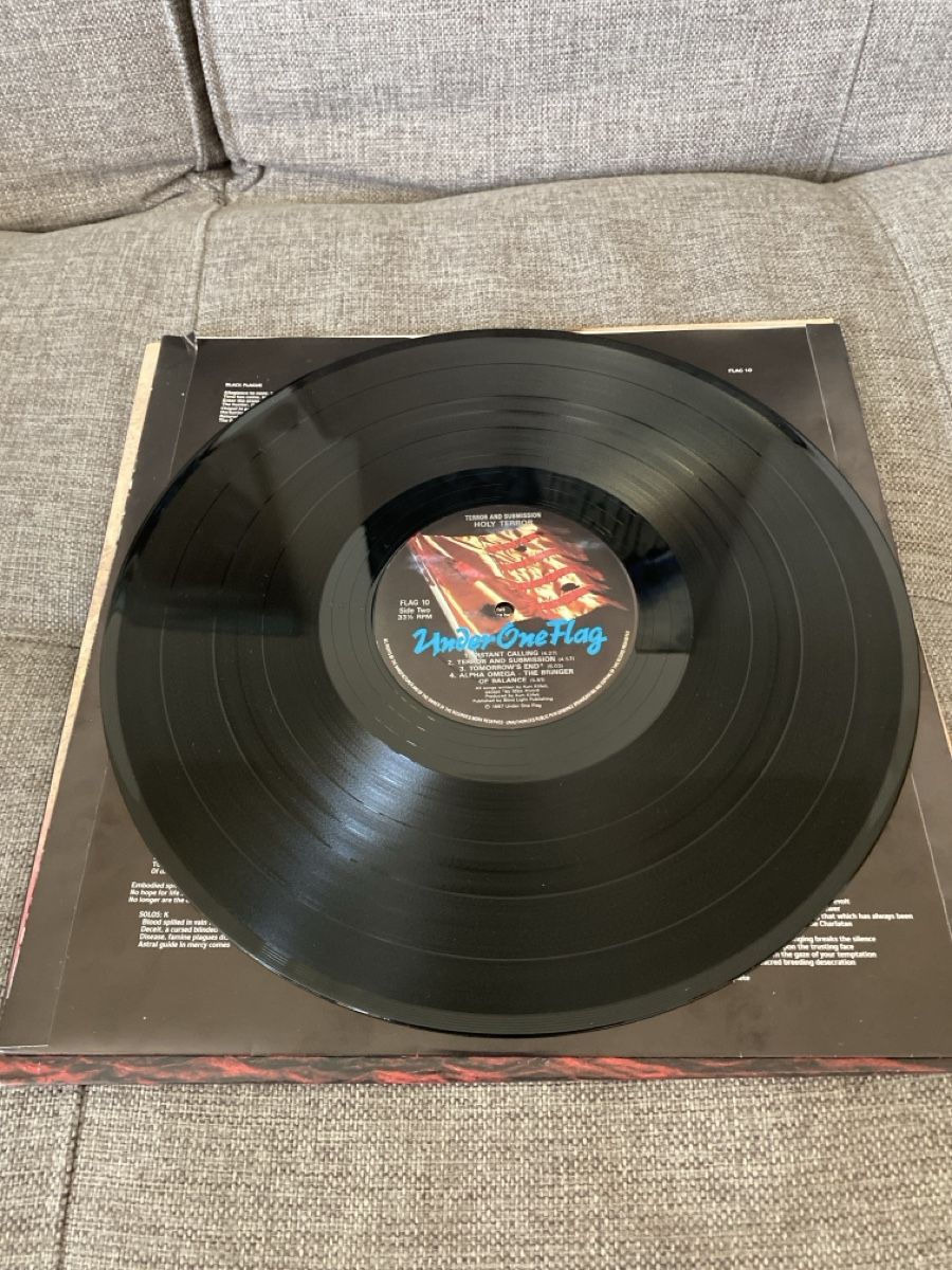 Dischi in vinile: Holy Terror - Terror and Submission LP – Usato da Zürich venduto da alt-eisen 4