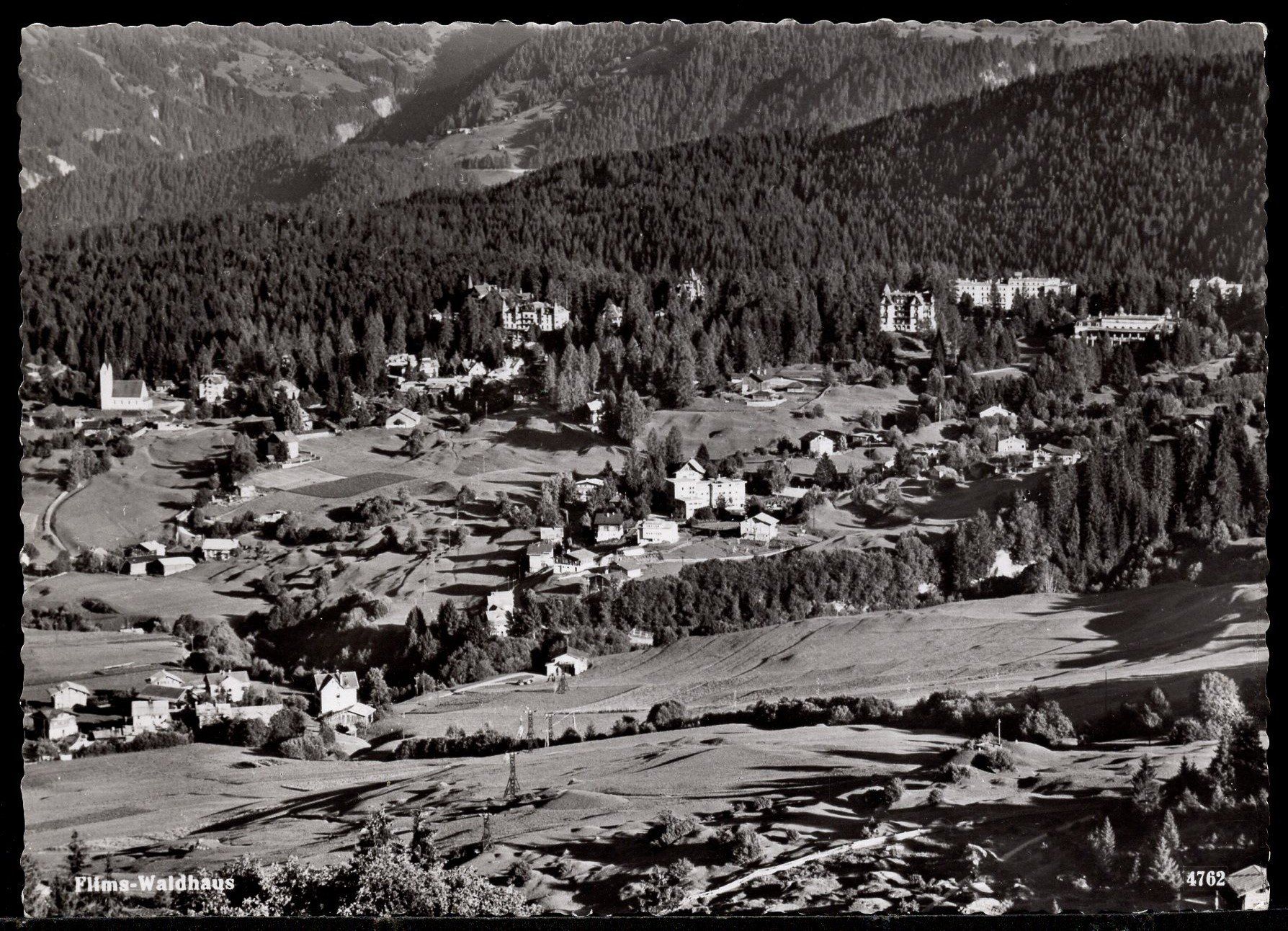 Cartoline postali: Flims  - Waldhaus  Luftbild – Usato da Aarau venduto da kufi44