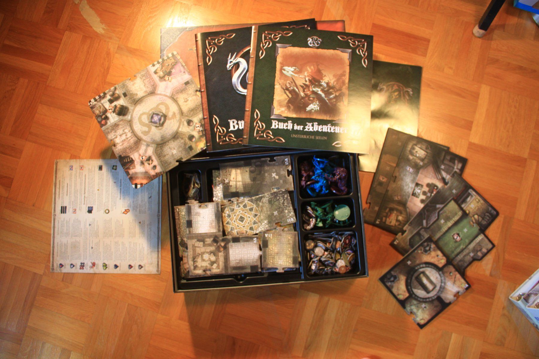 Giochi: Spiel: Sword & Sorcery, deutsche Ausgabe – Nuovo (secondo la descrizione) da Reigoldswil venduto da someya 2