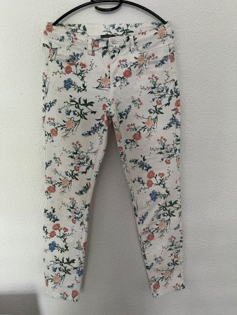 Jeans beige mit Blumen - Muster , Grösse 36