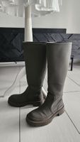Khakifarbene Gummistiefel von Zara, Größe 36