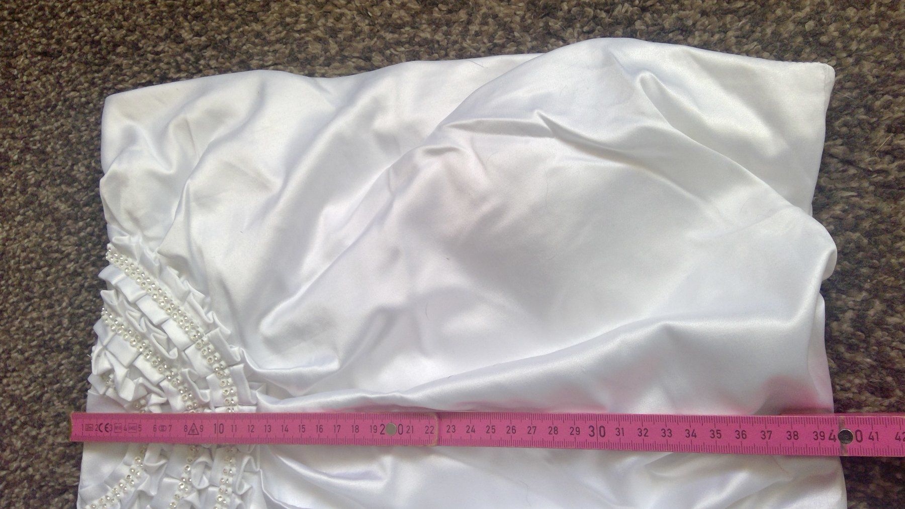 Vestiti: Robe bustier blanche satinée strass, taille M – Usato da Agiez venduto da chouchanelle 5