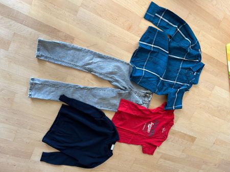 Jungs Set Gr. 140