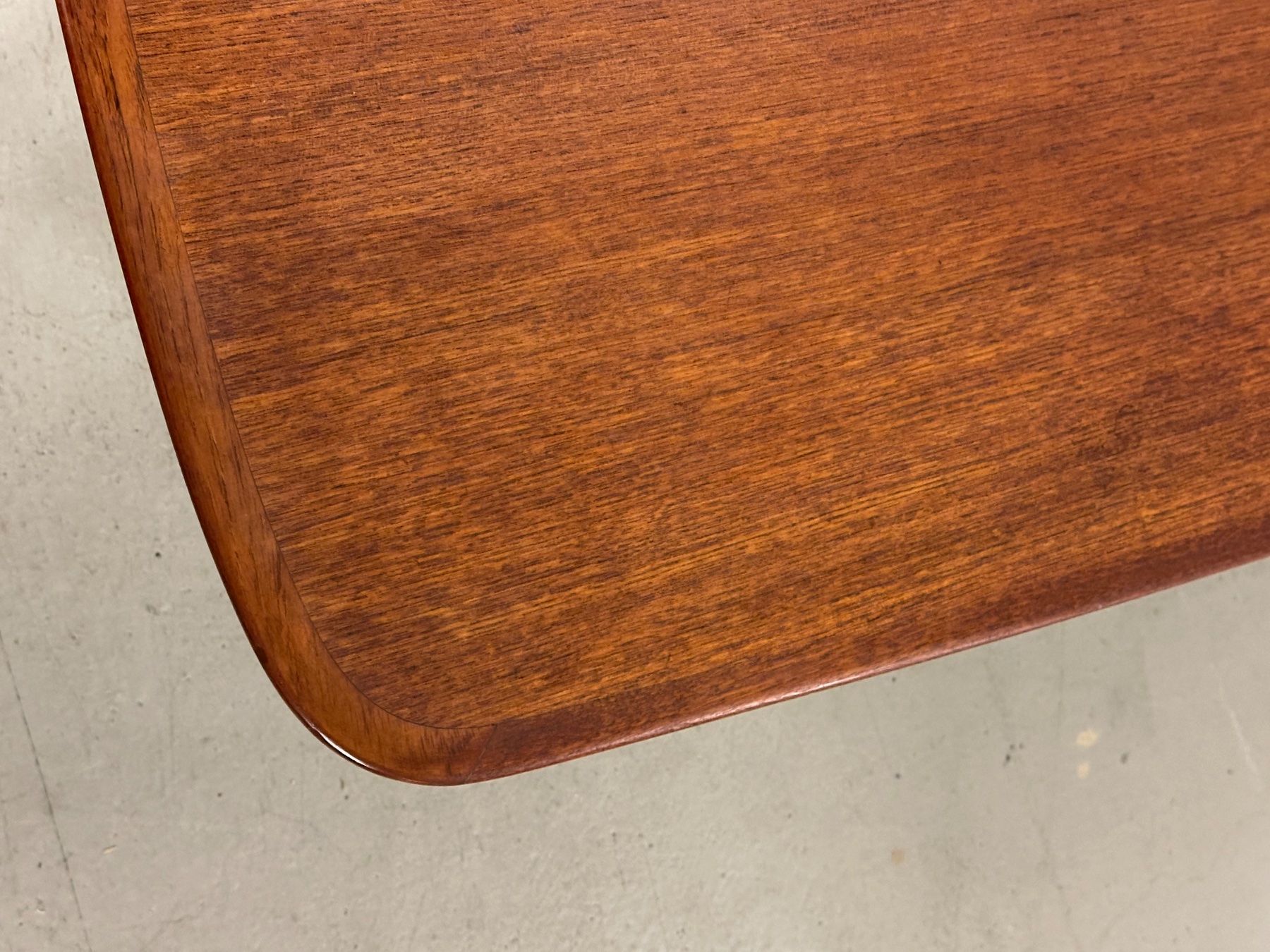 Tavoli: MidCentury Teak Couchtisch Sofatisch 60er – Usato da Basel venduto da MidMod20C 3
