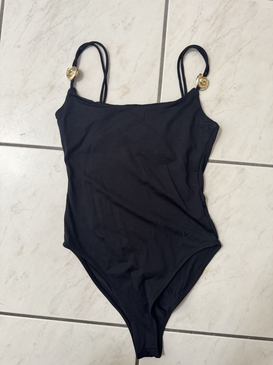 Zara Top: Body Nero Zara M – Usato da Porza venduto da kaj_d5q7
