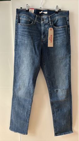 Levi's Jeans 312 Shaping Slim Gr. W31 L32 NEU