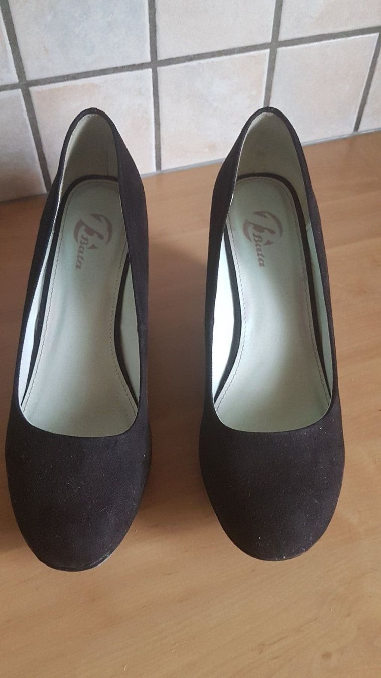 Damenschuhe: Chaussures noires talon compensé grandeur 39 marque Bata – Gebraucht aus Villiers von san_jn5w 1
