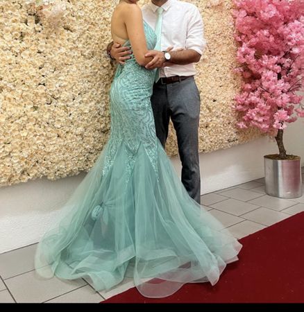 Wunderschönes Abendkleid, Grösse 36, Mintgrün, Top Zustand