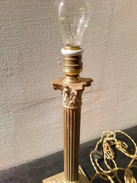 Lampen: lampada ottone massiccio antica – Gebraucht aus Pianezzo von Millecolline