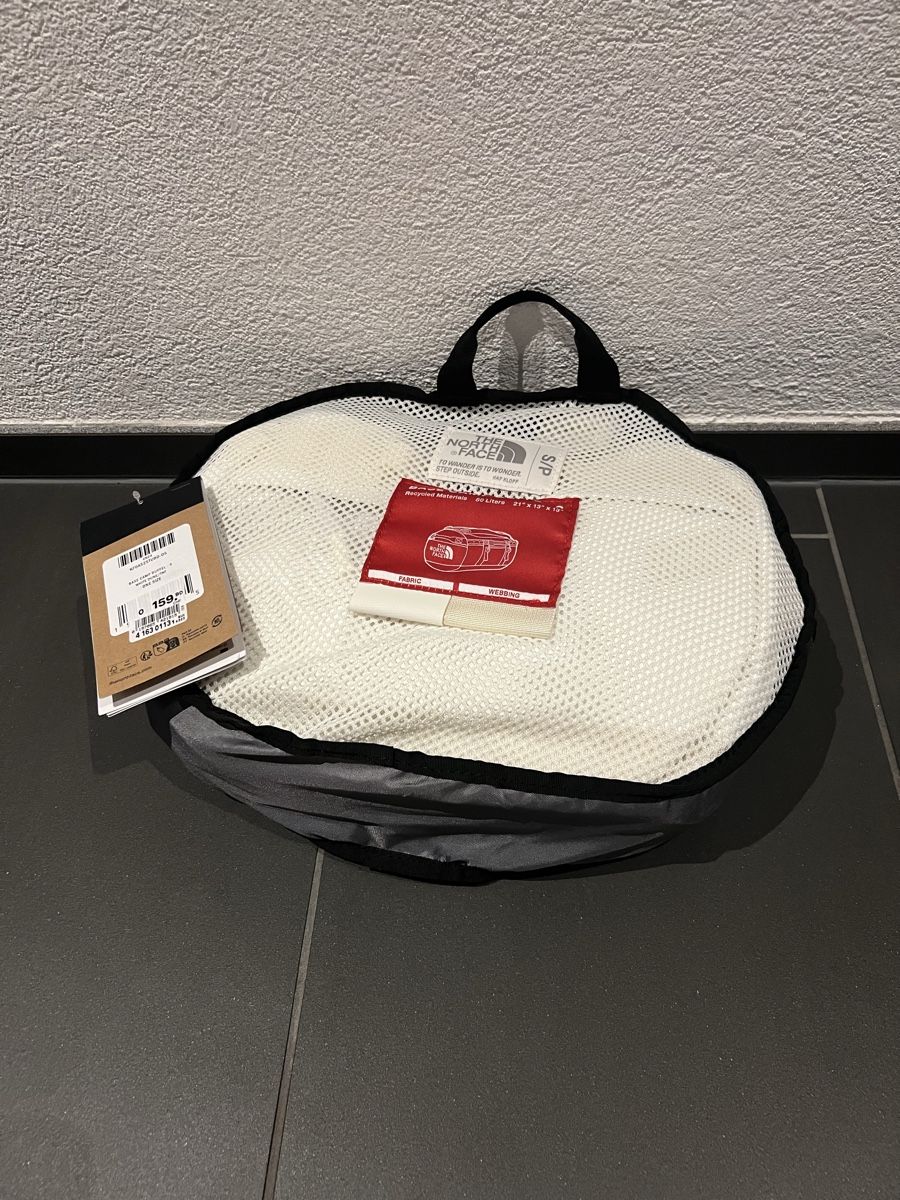 North Face Rucksäcke: The North Face Rucksack  – Neu und originalverpackt aus Holziken von 181281 5