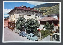 Bergün Hotel Weisses Kreuz, Oldtimer Autos