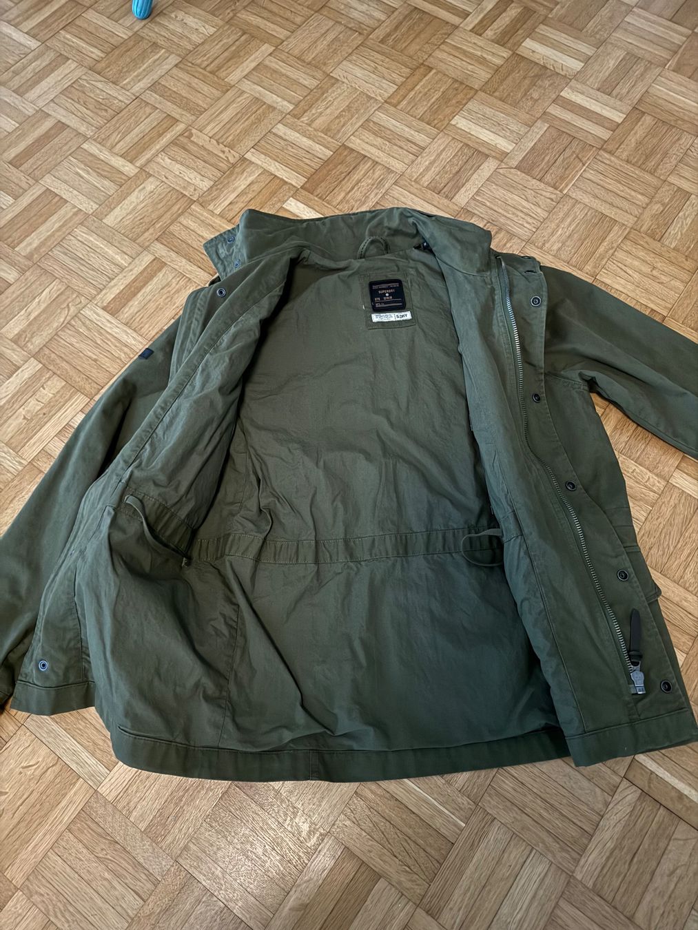 Superdry Jacken: Superdry Jacke Gr. M – Gebraucht aus Vaduz von sxmveel 1