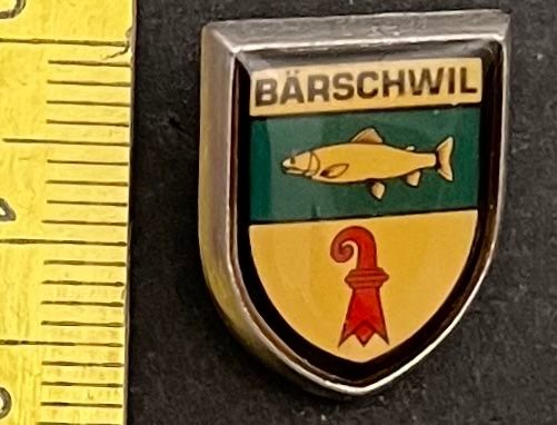 Swiss Placchette & Badge: BÄRSCHWIL BL/ Wappen , Pin – Usato da Ostermundigen venduto da DaxKarten-75