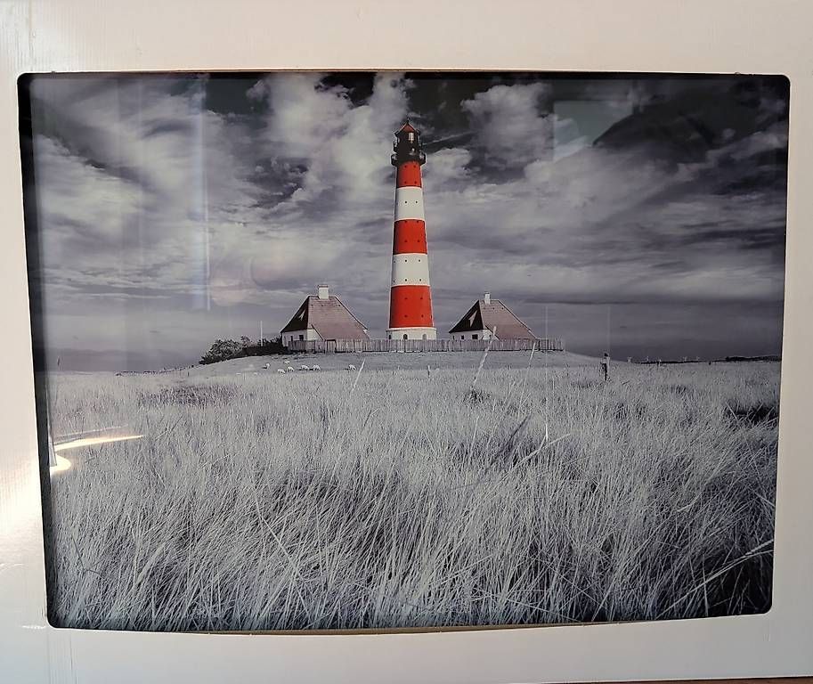 Poster & Bilder: Glas-Bild eines Leuchtturms an der Küste, 60x80cm – Gebraucht aus Zürich von wme_2brc