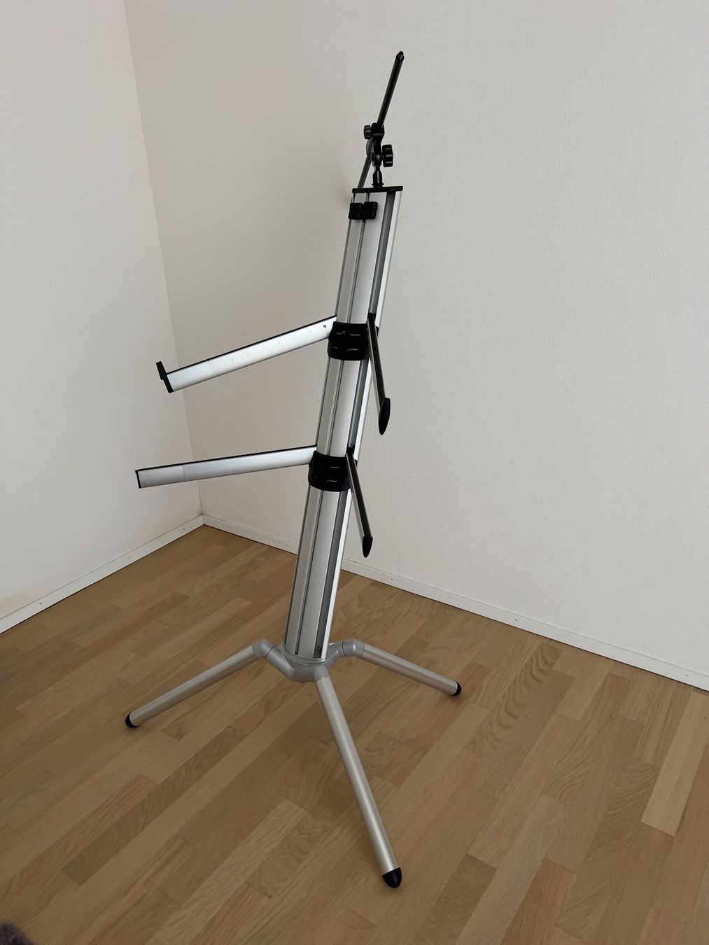 König & Meyer Supporti per strumenti musicali & leggii: K&M 18860 Spider Pro SI Keyboardständer – Usato da Gähwil venduto da fabio.iacovelli 1