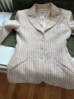 Jacken: Chanel-Vintage zum Schnäppchenpreis! – Gebraucht aus Rüschlikon von isa_8w6j 4