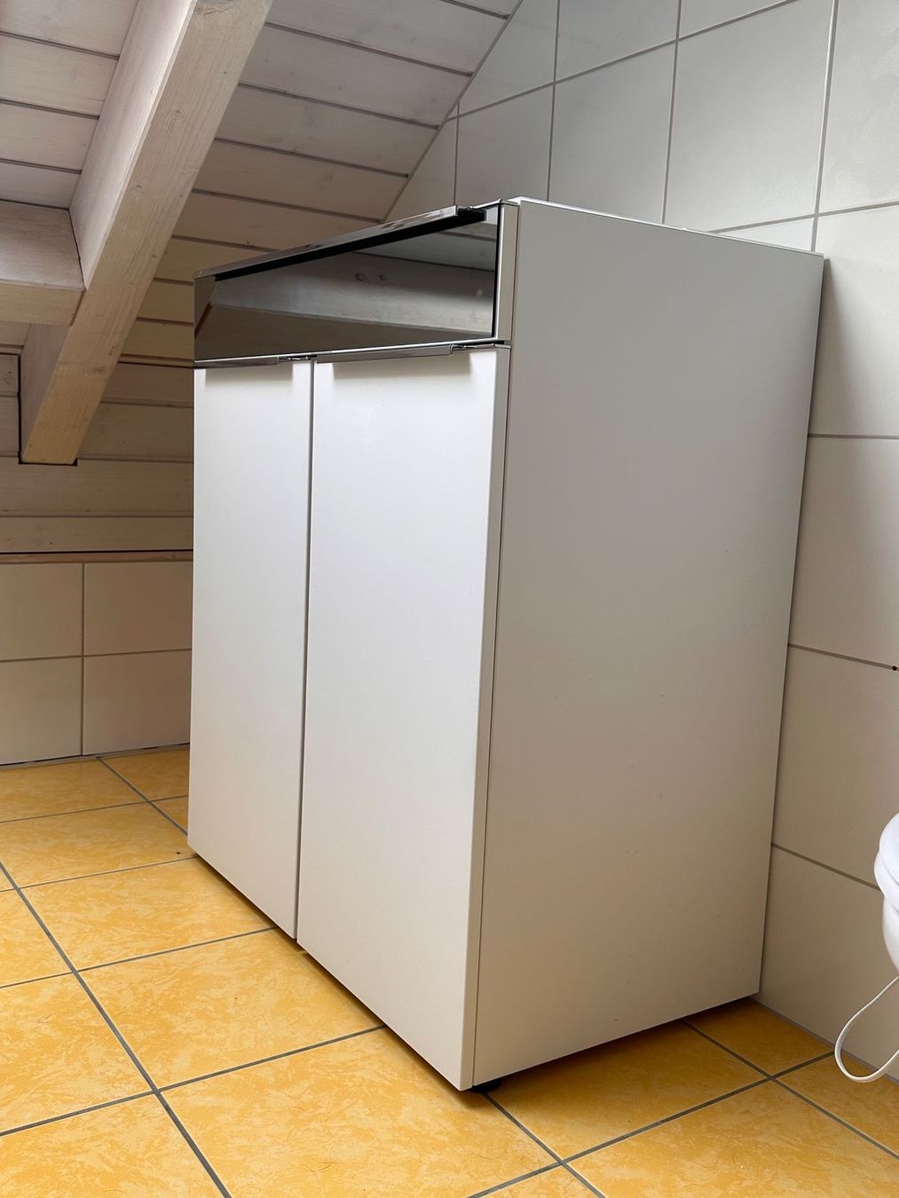 Cassettiere: Kommode für Bad oder Garderobe – Usato da Neuheim venduto da linwei 1