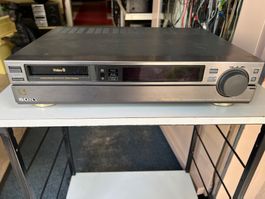 Sony EV-S550E - Video 8