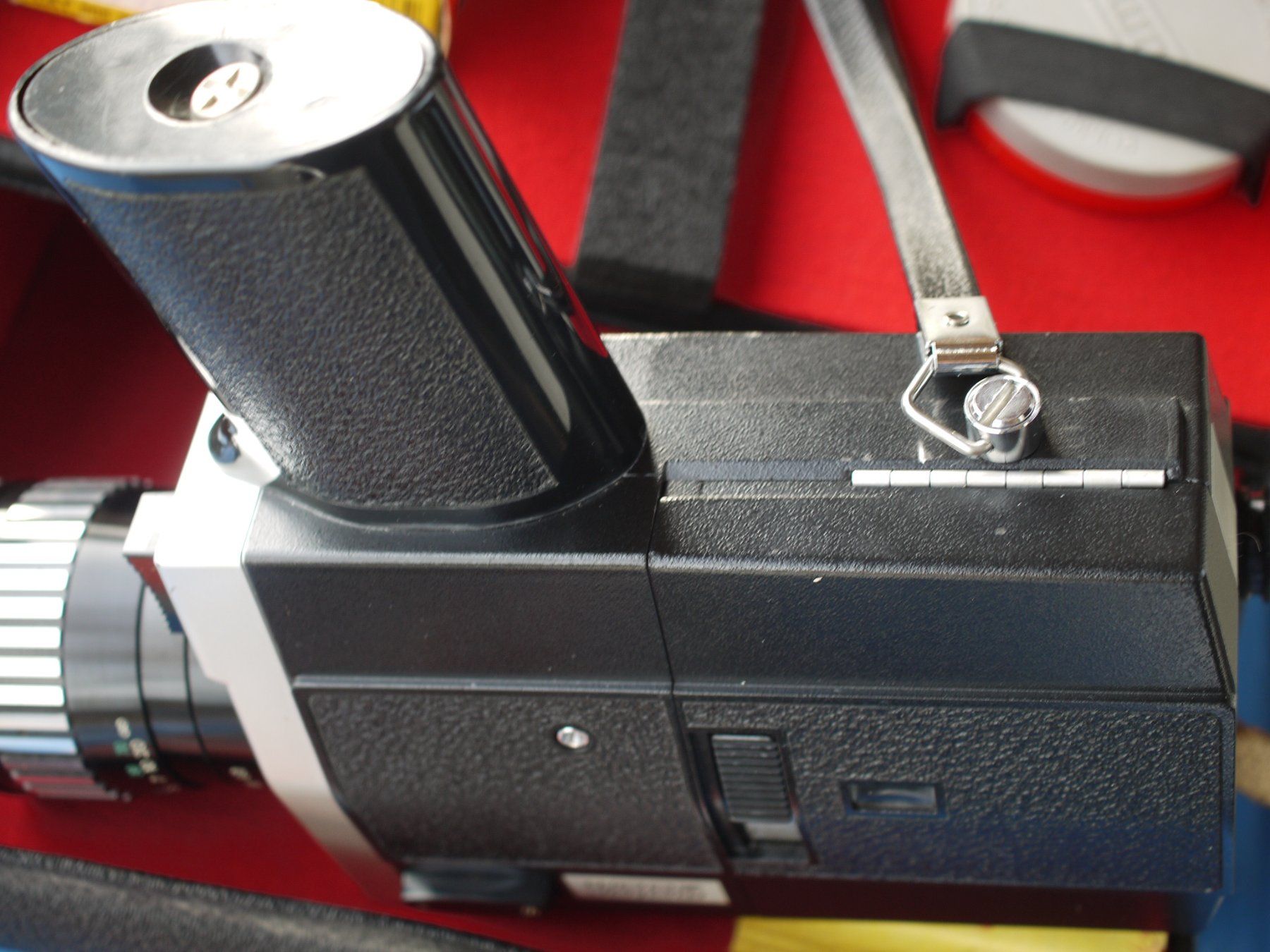 Eumig Fotocamera: Eumig 308 Zoom reflex Kamera mit Original Etui – Usato da Gross venduto da Retro20 5