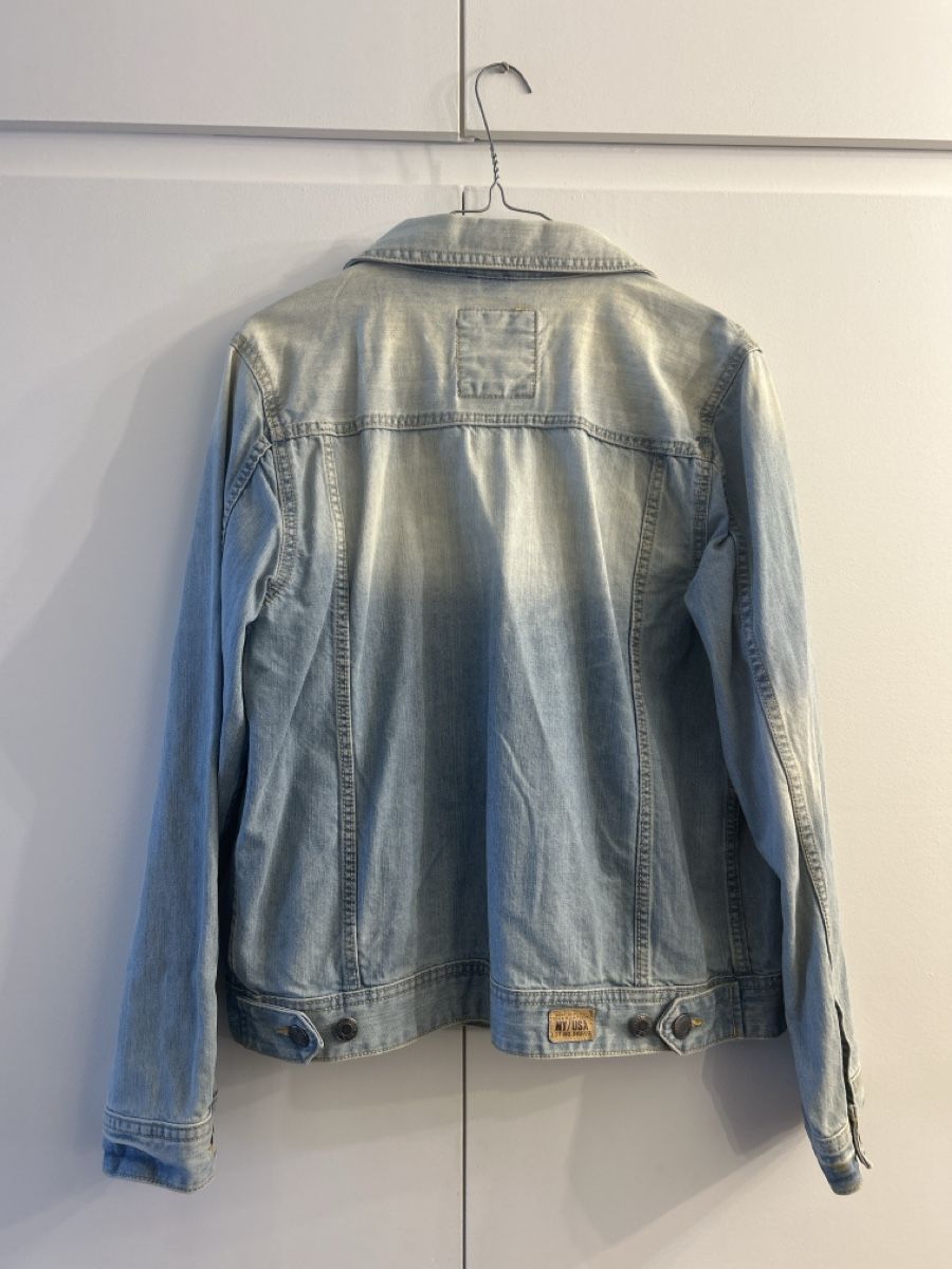 Giacche: Light Wash Denim Jacket - Perfect for Spring & Summer 2024! – Usato da Marly venduto da redinaber 2
