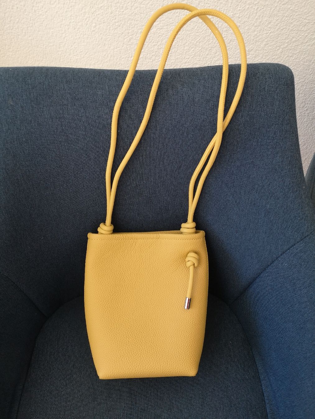 Borse da donna: Hochwertige Rind Leder-Tasche Neu – Nuovo e nell'imballaggio originale da Brig venduto da Tucan_52wm 1