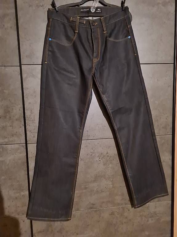 Pantaloni: Rocawear Hose Gr.32 – Usato da Rupperswil venduto da Homer20 2