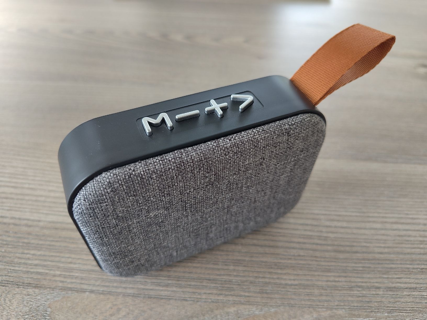 Haut-parleurs: Bluetooth Lautsprecher / Boxen – Neuf (Voir description) à Bülach par franziska_123