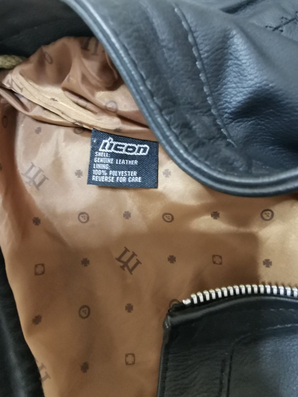 Pantalons: Motorrad Lederhose – D'occasion à Pfäffikon SZ par Maijecka 1
