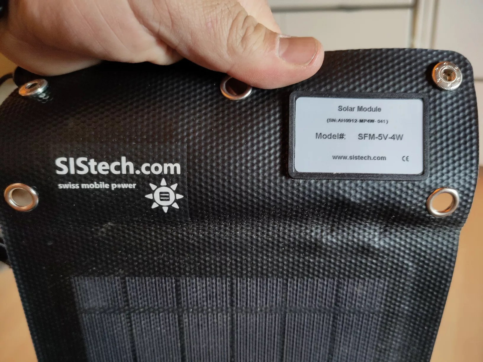 Caricabatterie: SIStech Solarladegerät – Usato da Feldis/Veulden venduto da 94BAM 2