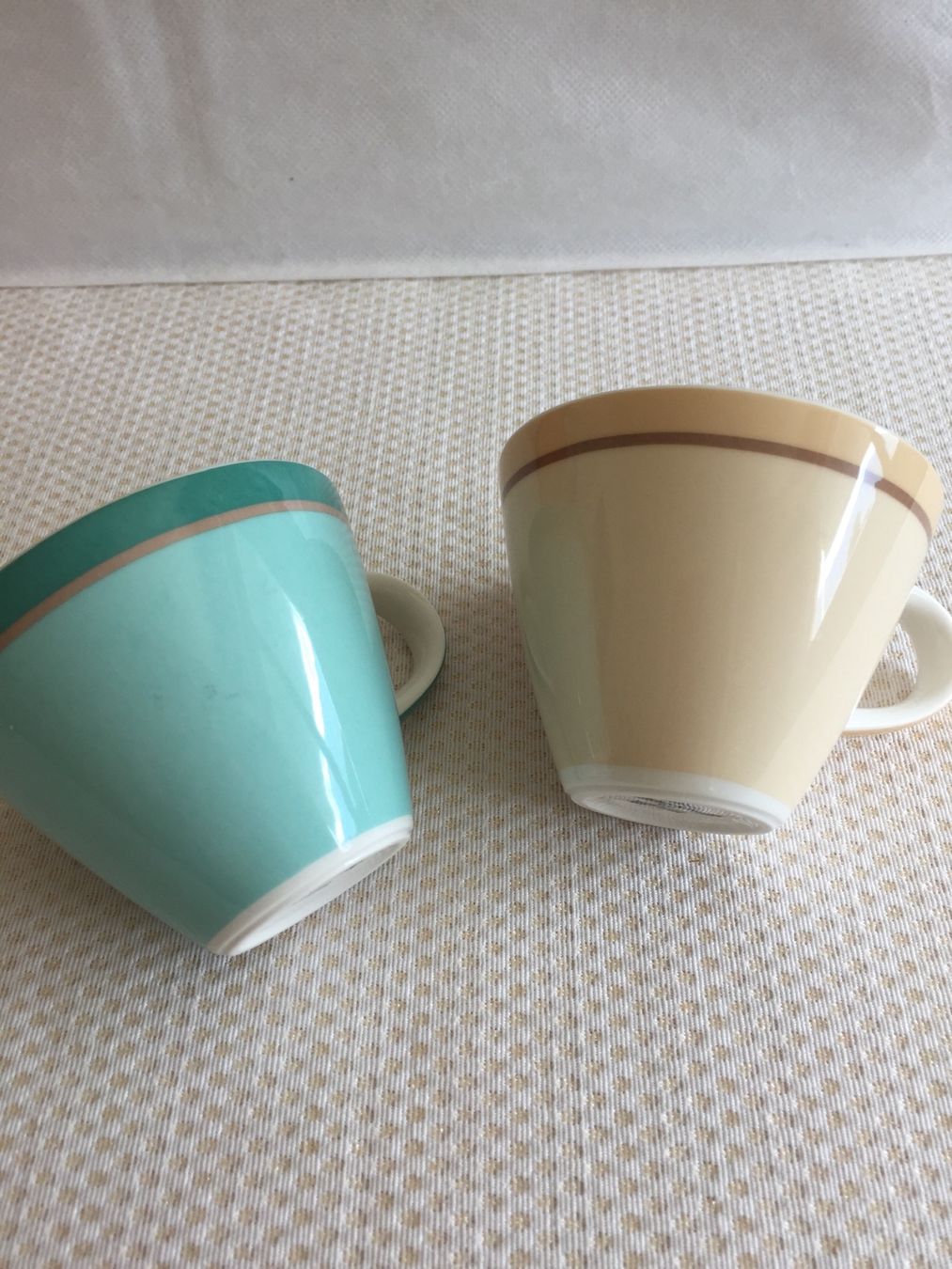Villeroy & Boch Tazze: Villeroy & Boch - tasses à café – Usato da Sion venduto da accroshoes 2