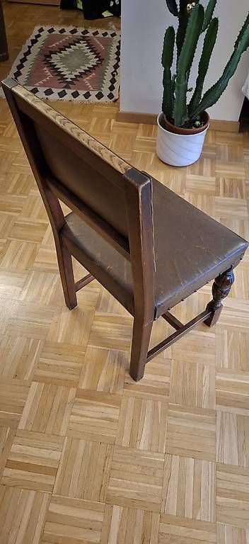 Stühle: 8 sedie da in stile Tudor – Gebraucht aus Ludiano von Danielsan 2