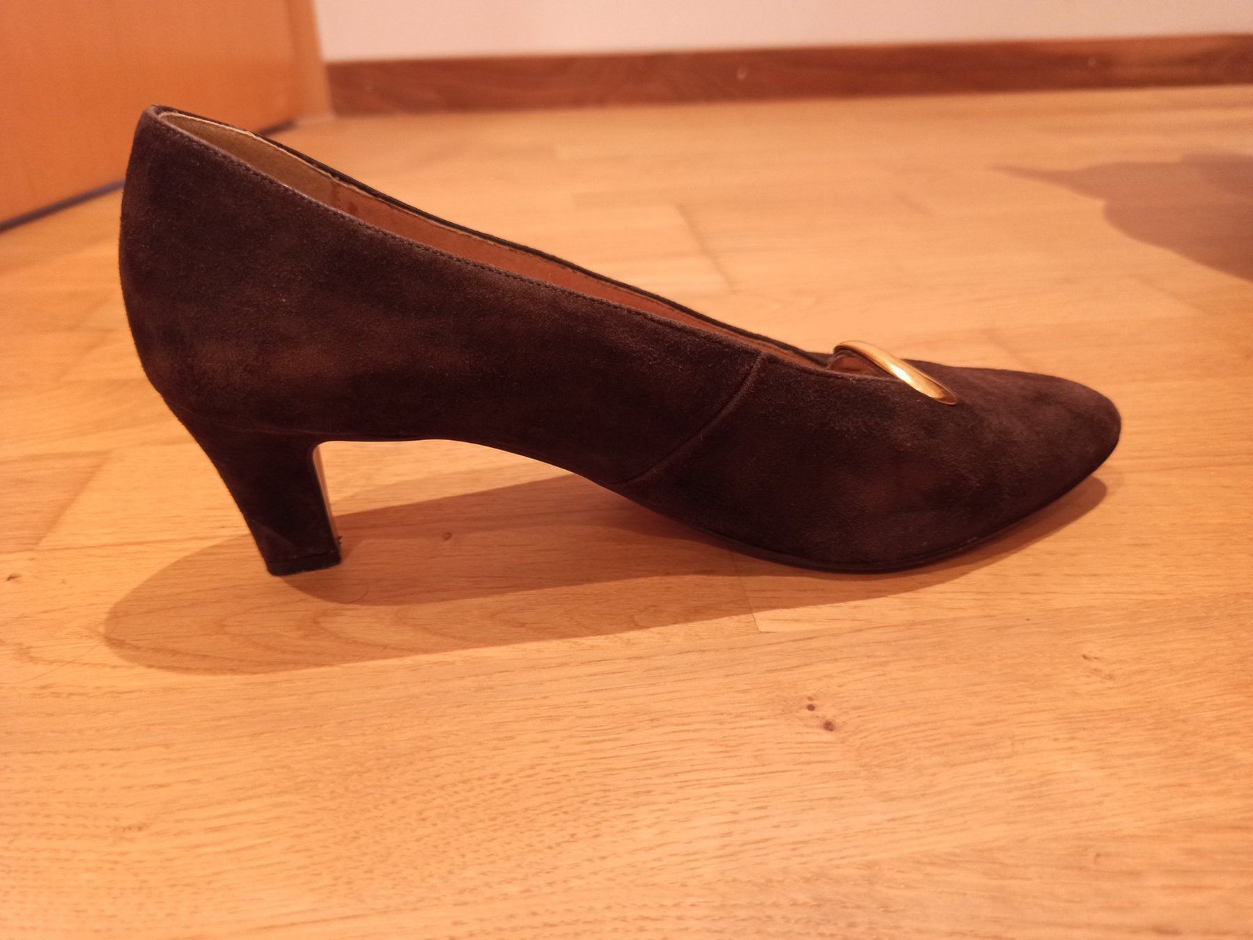 Next Scarpe da donna: Damenschuhe echt Wildleder – Usato da Niederwil AG venduto da Nioc28 4