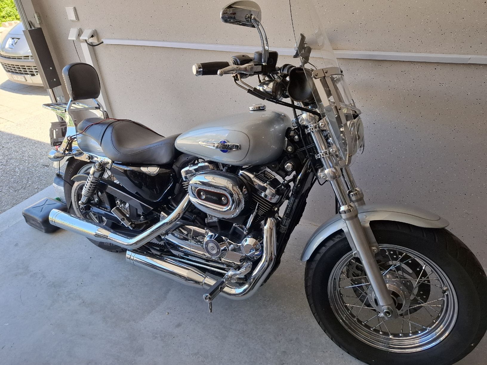 Harley-Davidson Touring: Harley-Davidson xl1200c stagée – Usato da Cheyres venduto da Tarmac60