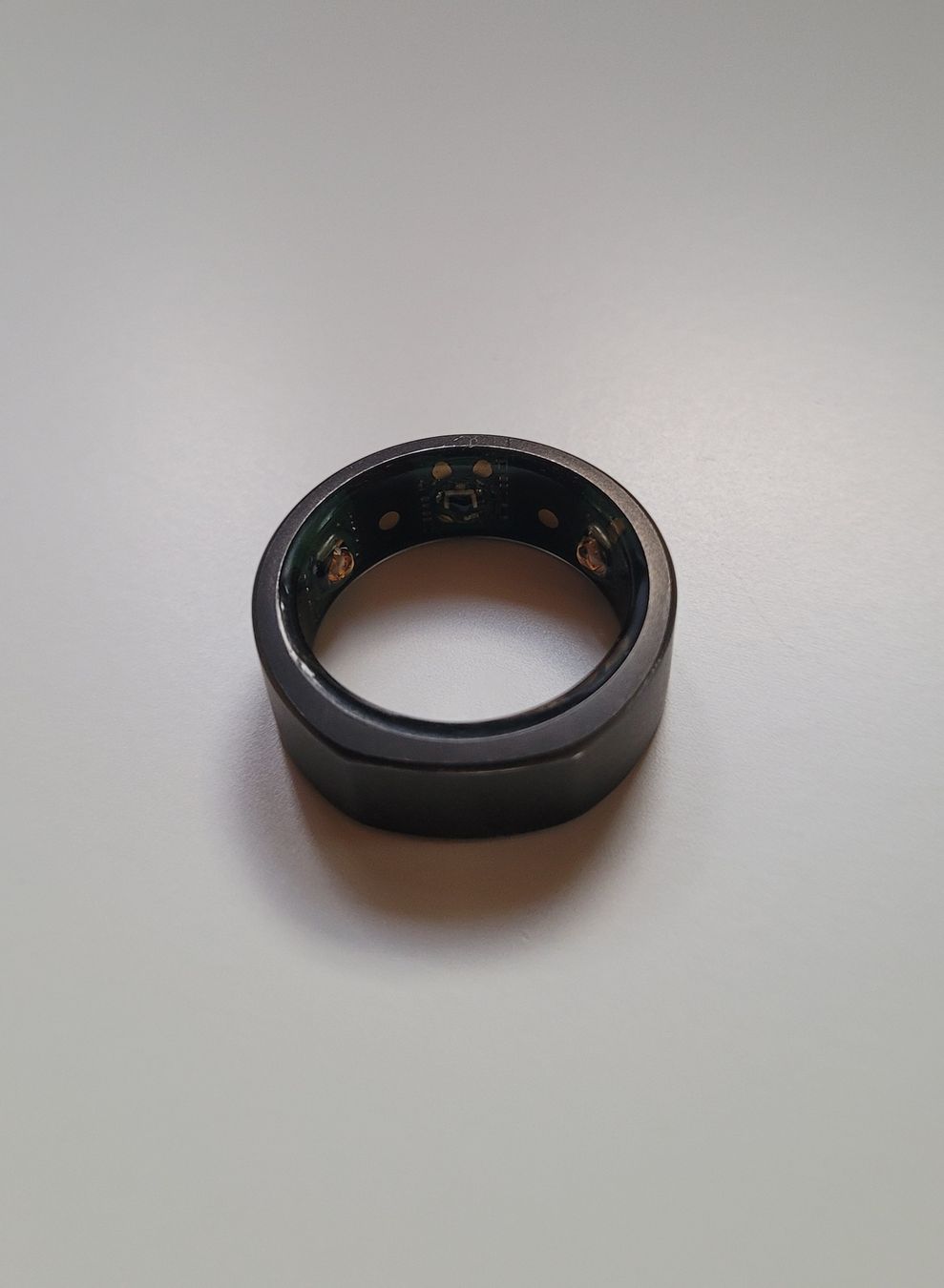 Oura Bagues: Oura Ring Heritage Stealth Grösse 57, Gen 2,  Gebraucht – D'occasion à Eich par rah_8589 2