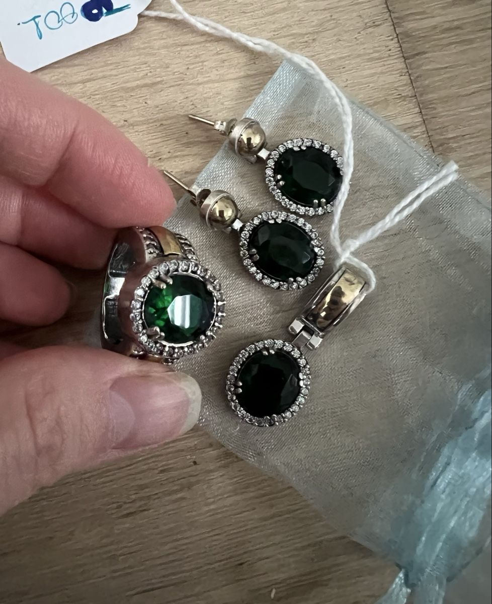 Grande broche avec noeud en argent sterling et pierre de verre bleue