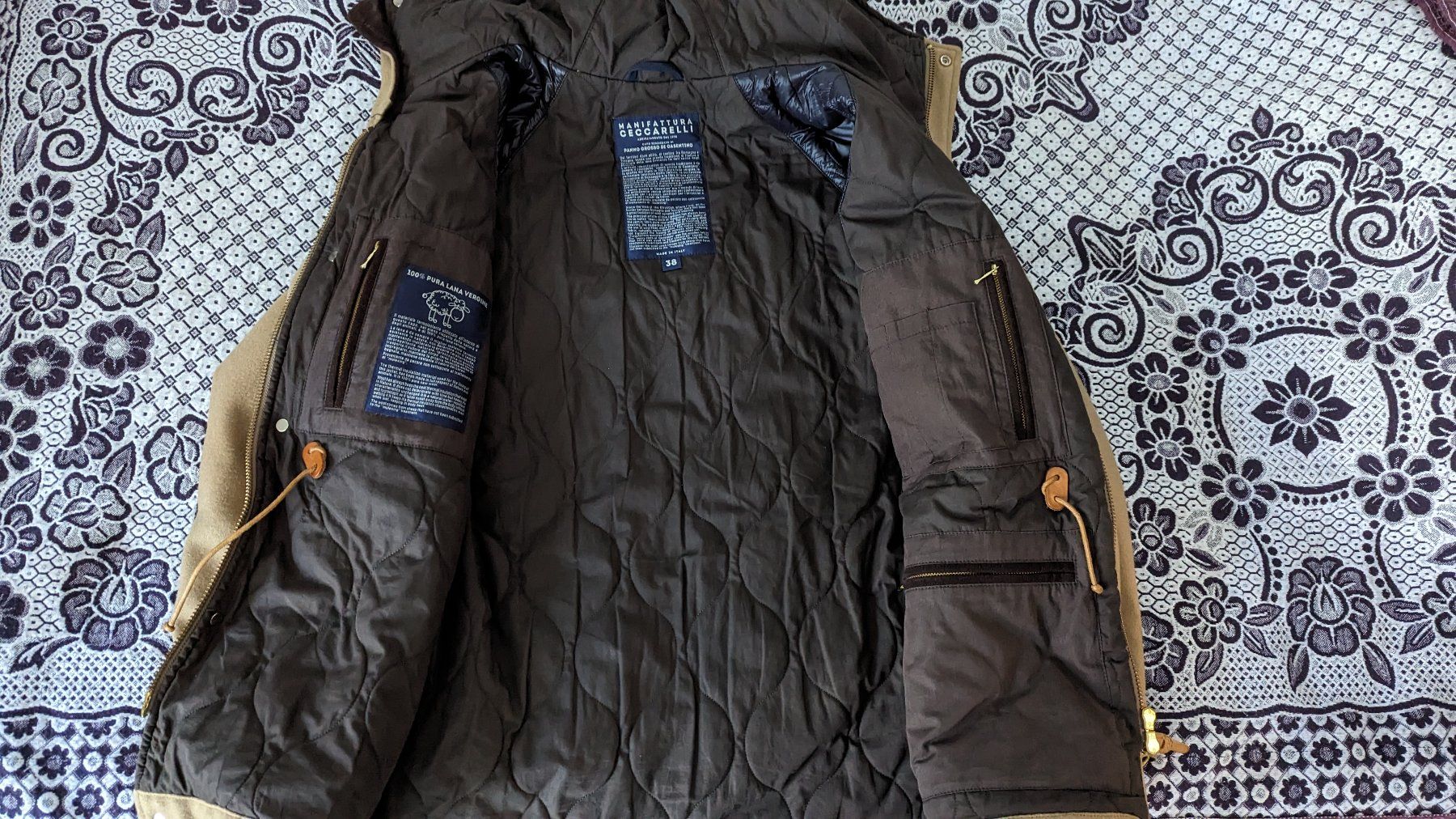 Jacken: Manifattura Ceccarelli Winterjacke – Neu (gemäss Beschreibung) aus Zürich von  1